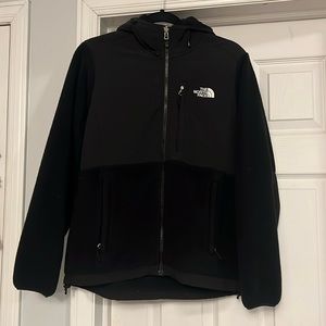 Women’s NORTH FACE Fleece Jacket